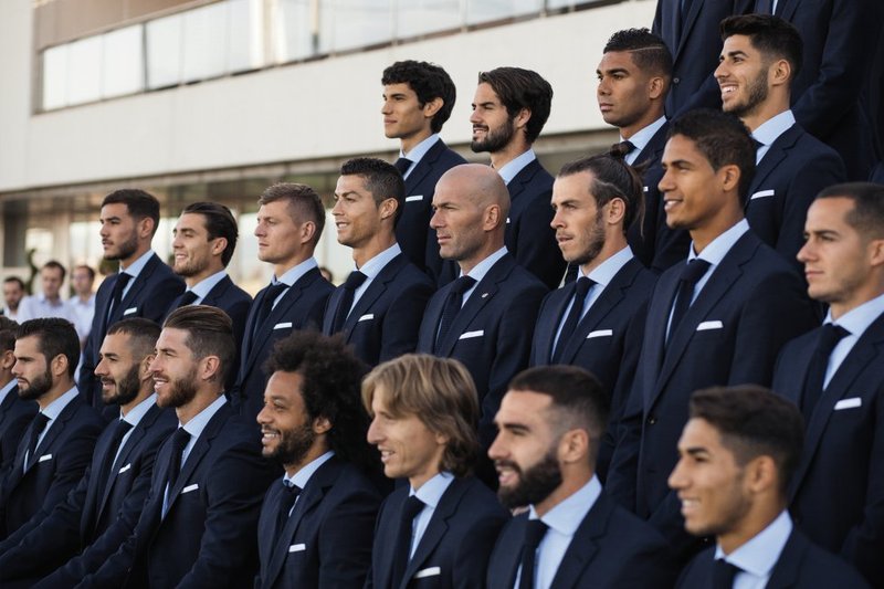 皇马皇马西装全家福帅出天际宇宙男模团上线